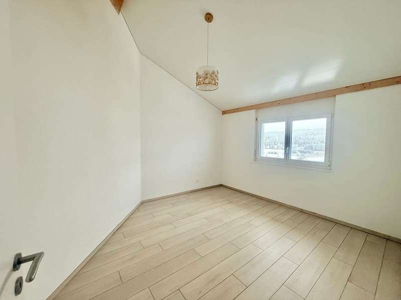 Charmant 3.5 pièces doté d'une terrasse spacieuse (8)