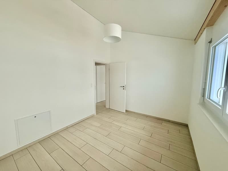 Charmant 3.5 pièces doté d'une terrasse spacieuse (6)