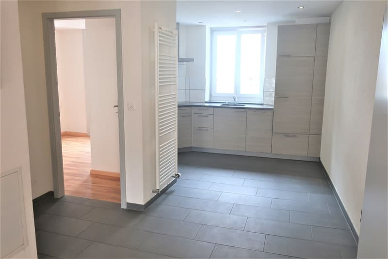 Appartement lumineux de 3 pièces au centre de St-Imier (1)