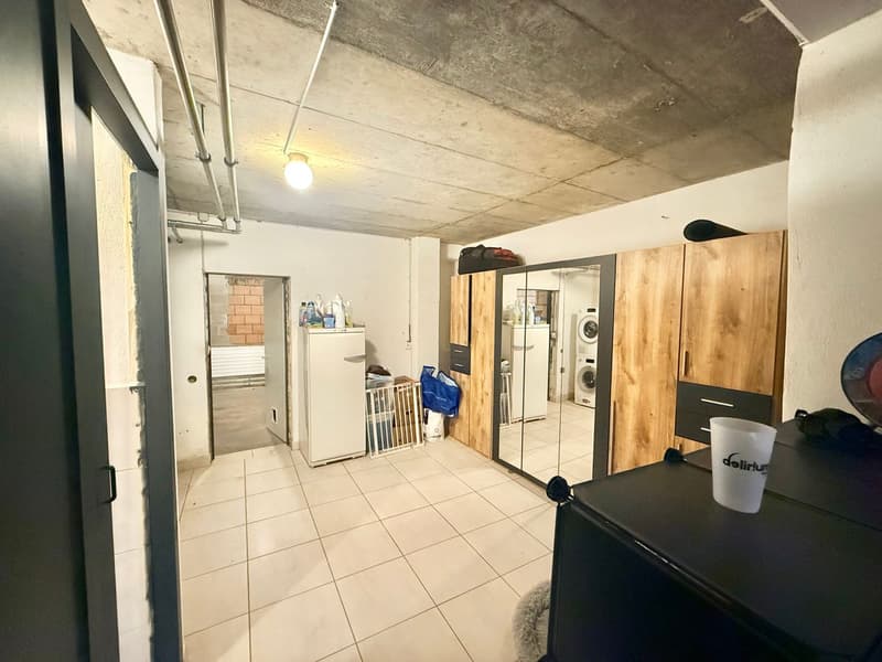Espace mixte avec appartement 2,5 pièces et atelier - Centre de Tramelan (5)
