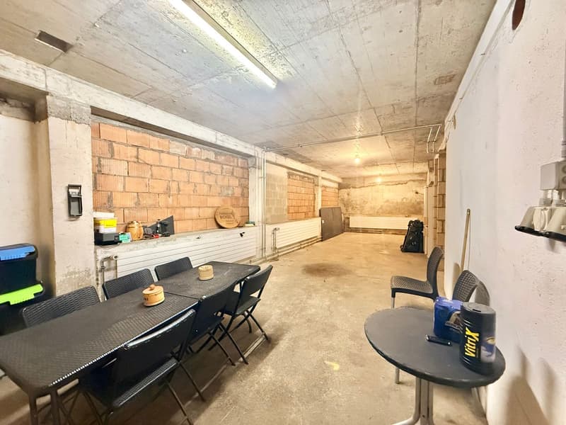 Espace mixte avec appartement 2,5 pièces et atelier - Centre de Tramelan (8)