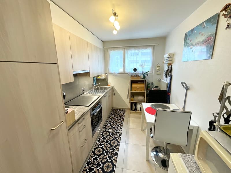 Bel appartement lumineux de 3,5 pièces avec balcon (7)