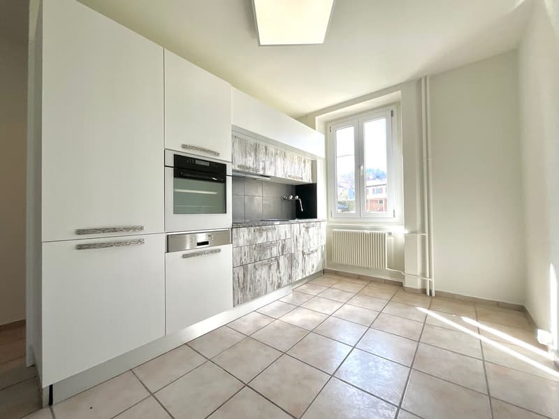 Super appartement de 4.5 pièces avec balcon (1)