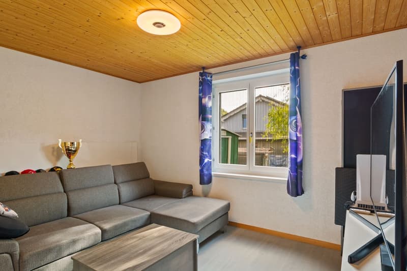 Charmante maison individuelle avec grand jardin et vue dégagée (6)