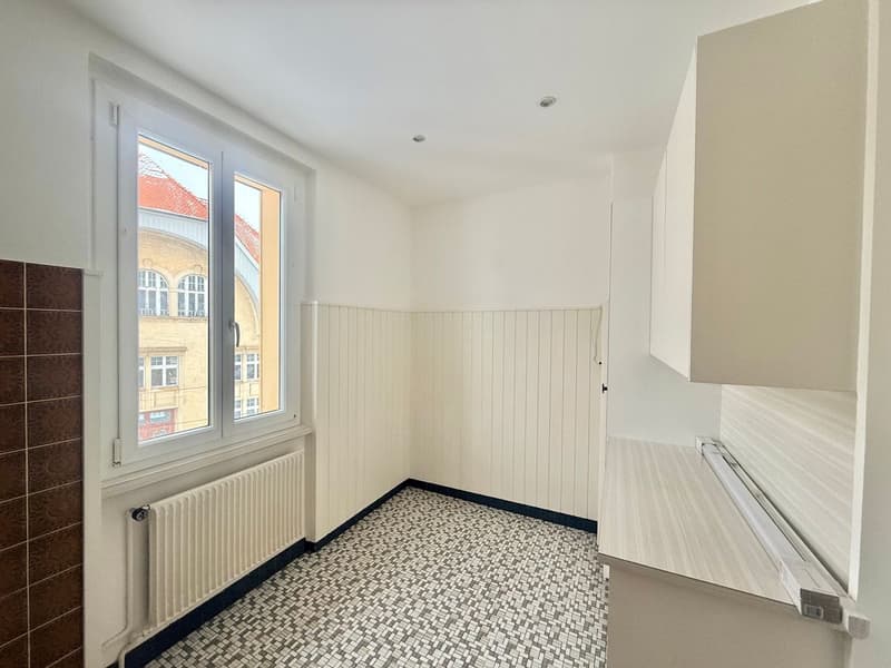 Charmant 3.5 pièces lumineux avec grande terrasse à Tramelan (3)