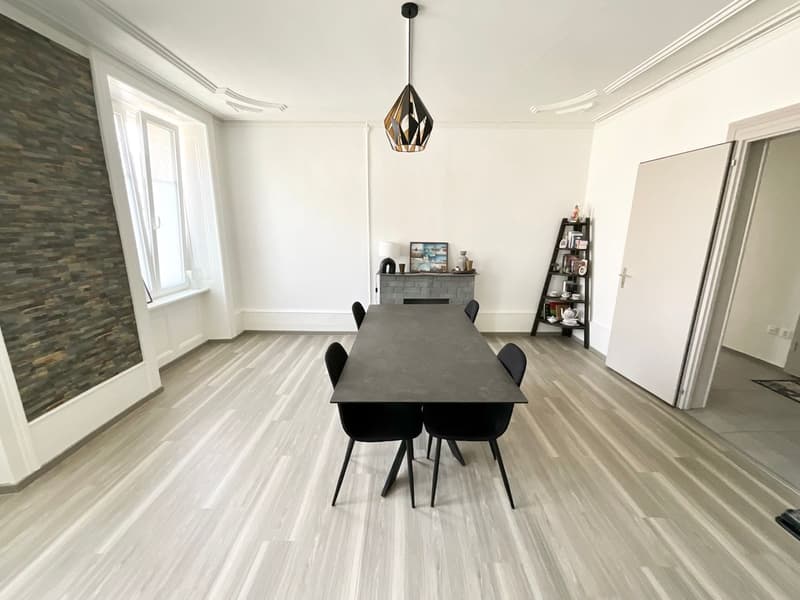 Charmant appartement de 4,5 pièces avec cachet au rez-de-chaussée (5)