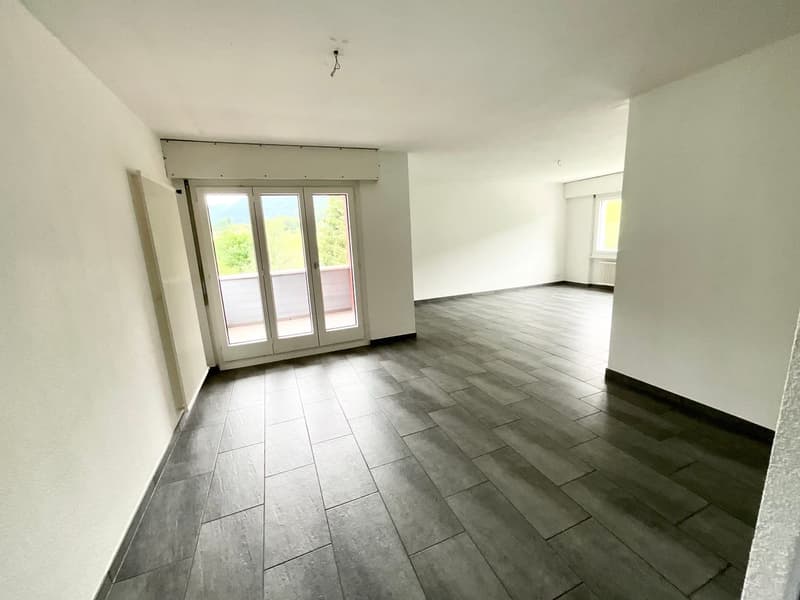 Bel appartement lumineux de 4,5 pièces avec balcon (3)