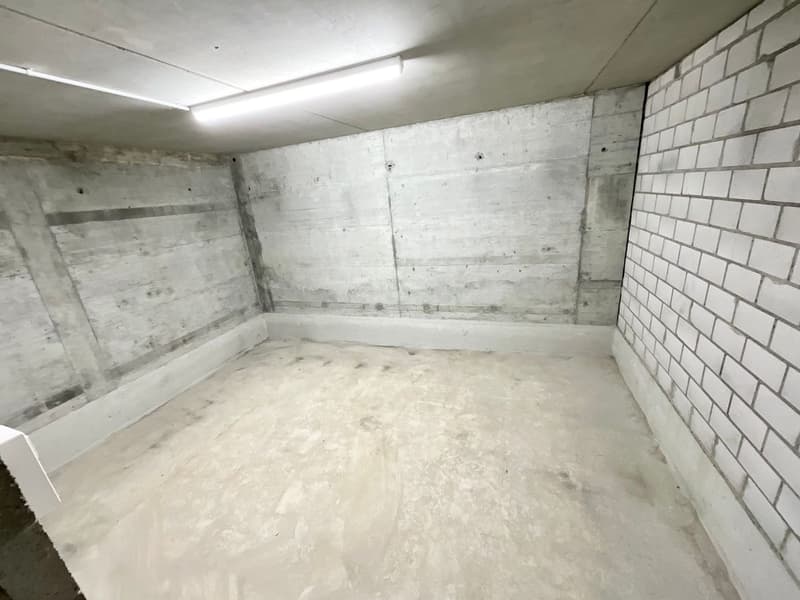Local - Dépôt de 16m2 (1)