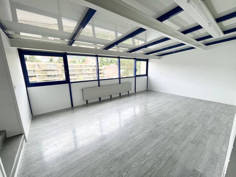 Spacieux appartement de 4,5 pièces - 136 m² avec espaces polyvalents (10)