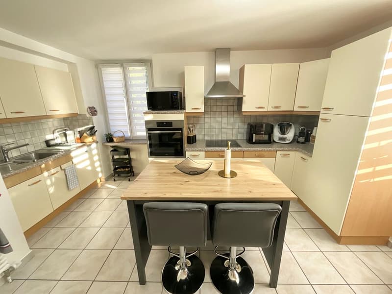 Spacieux appartement duplex de 5,5 pièces avec cheminées (10)