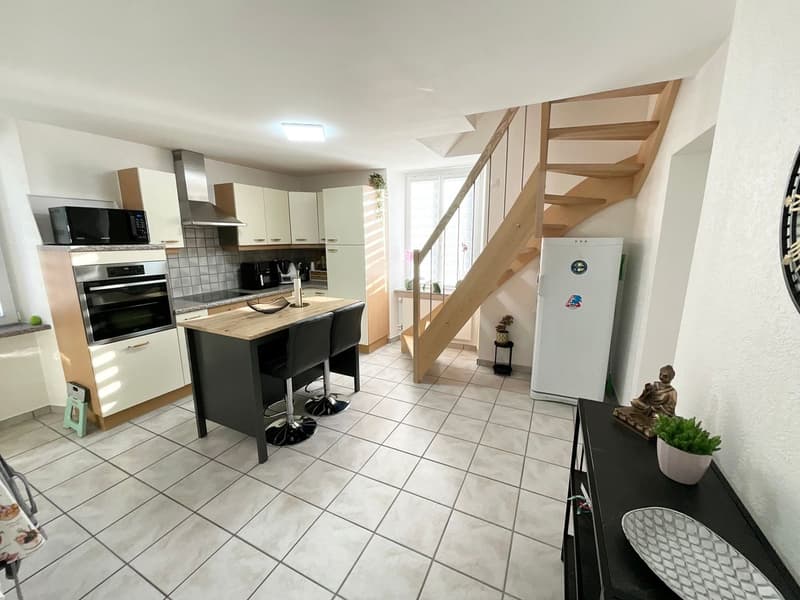 Spacieux appartement duplex de 5,5 pièces avec cheminées (11)