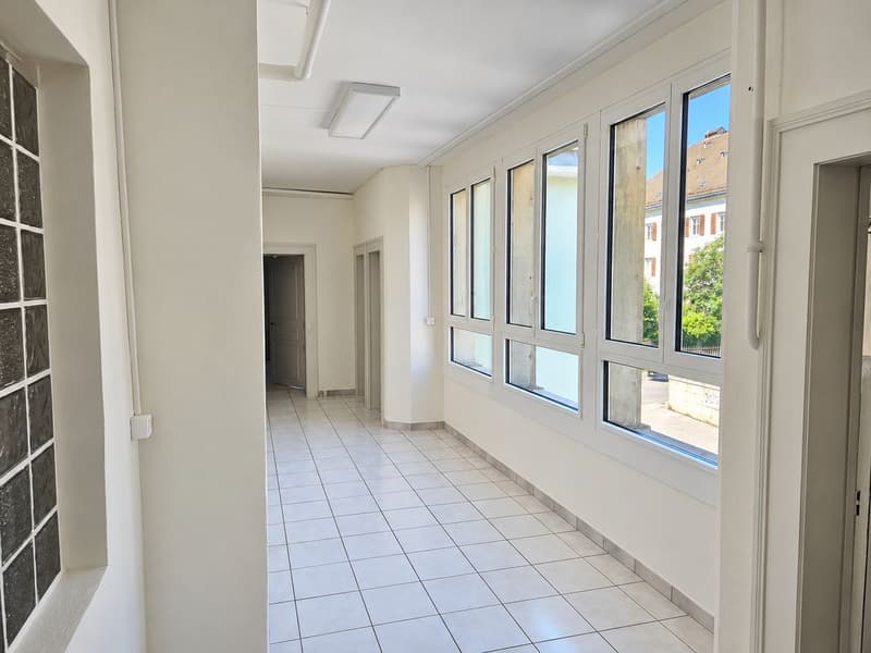 Magnifique appartement de 7 pièces avec cachet d'époque (8)