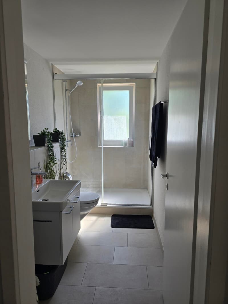 Charmante 2.5-Zimmer-Wohnung in Ittigen – ruhige Lage mit guter Anbindung (8)