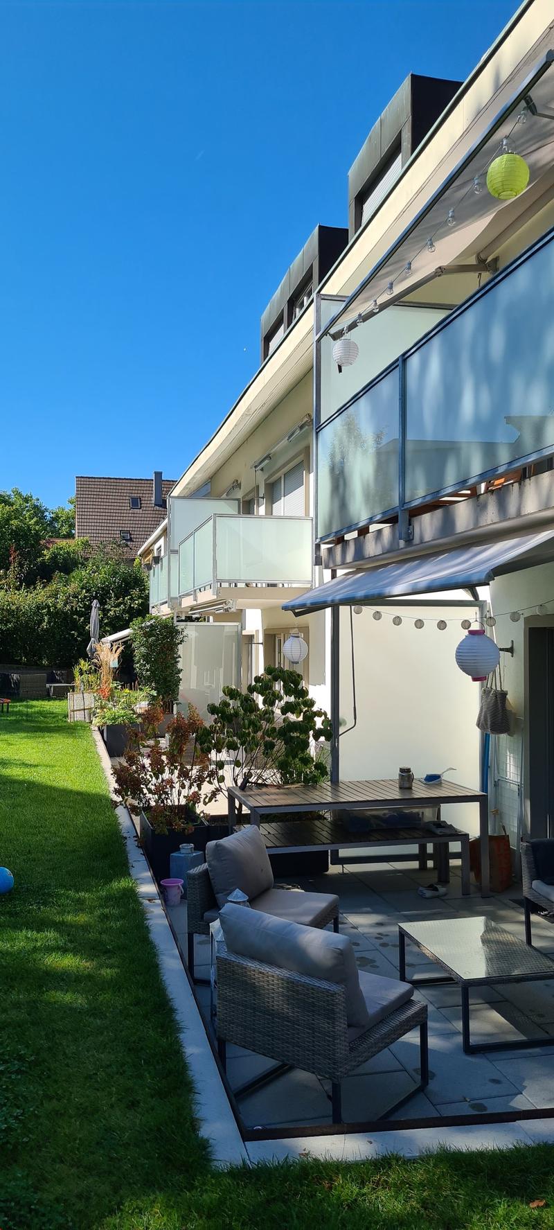 Im Spiegel moderne 3-Zimmerwohnung mit Gartensitzplatz (1)