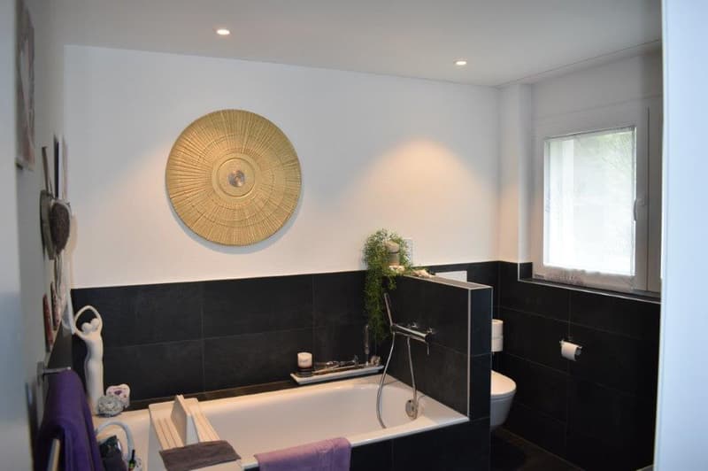 Moderne 4.5-Zimmer-Wohnung mit 2x Balkon und Eh-Pp in Brig-Glis (10)