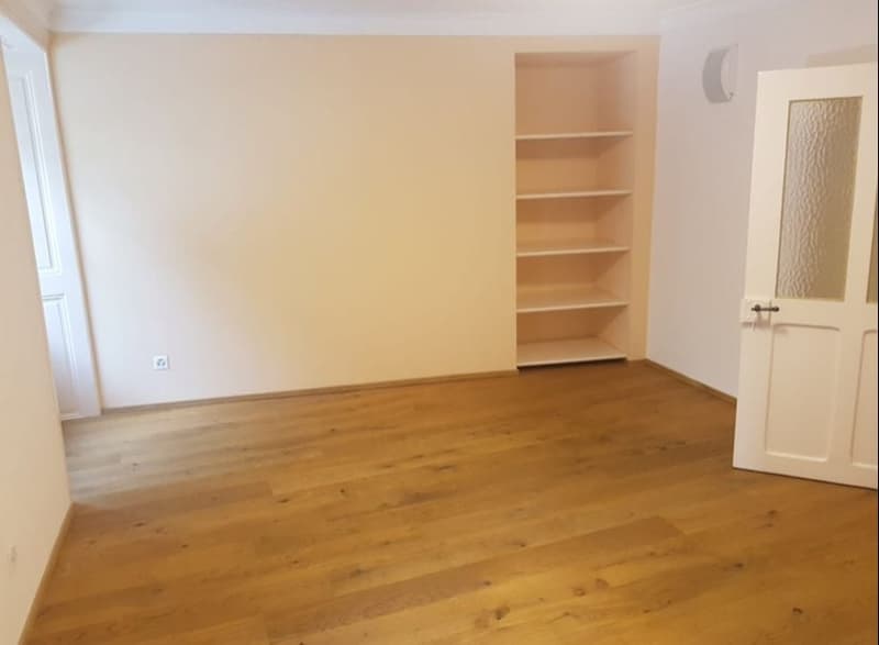 Charmante 3.5-Zimmer-Wohnung im Altbau in Brig-Glis – sofort verfügbar! (9)