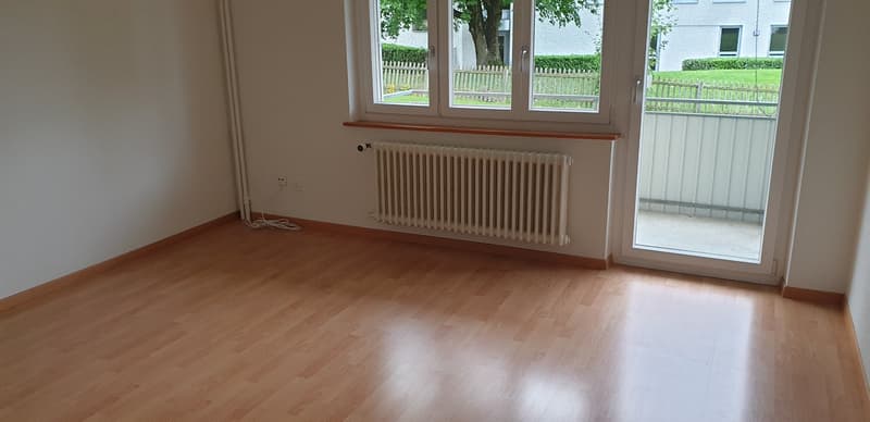 3-Zimmerwohnung in ruhiger, älterer Liegenschaft (5)
