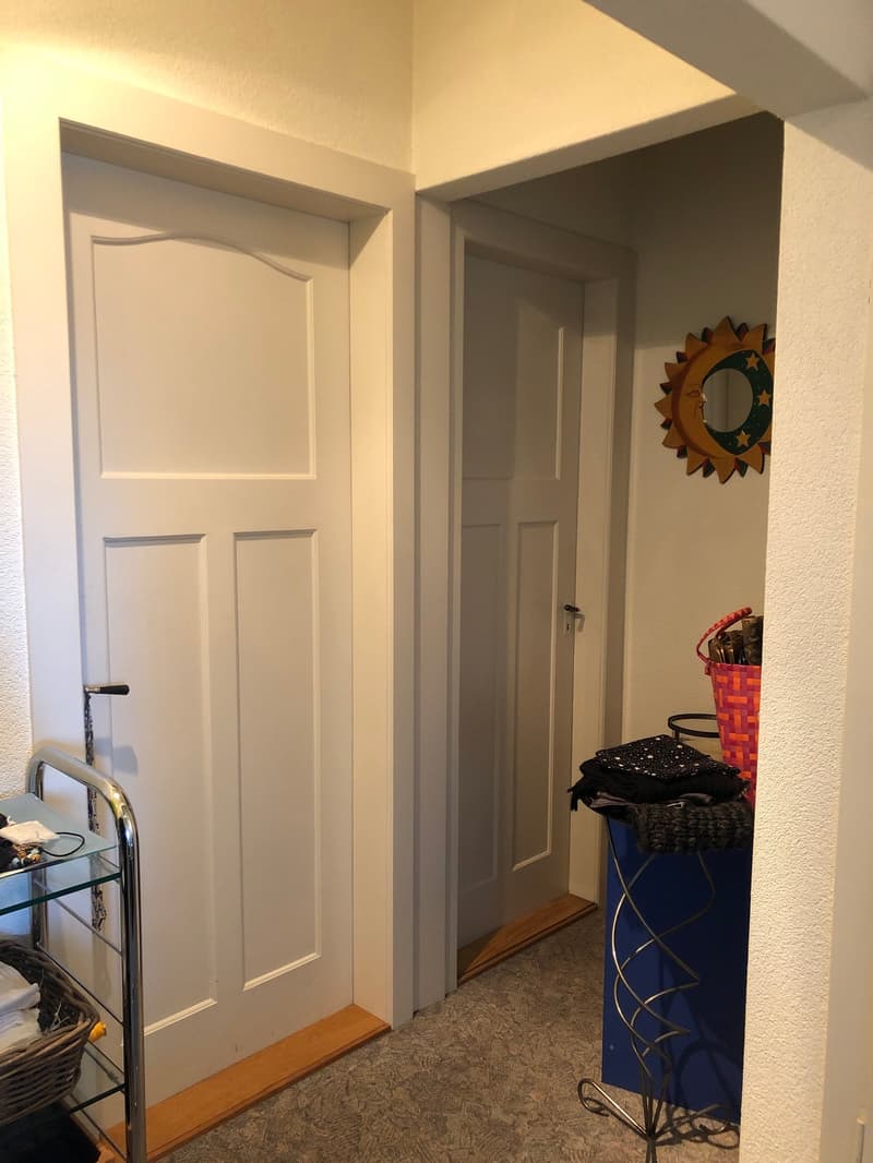 Helle 2.5-Zimmer-Wohnung mit kleinem Balkon (7)