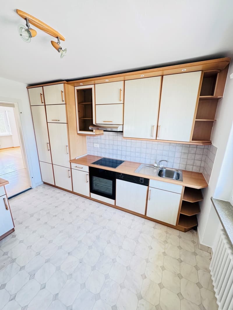 3-Zimmerwohnung mit Balkon / 4. OG mit Lift (2)
