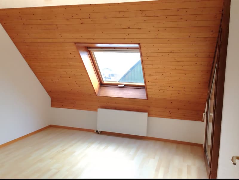 Très jolie maison mitoyenne à Delémont avec garage privé (11)