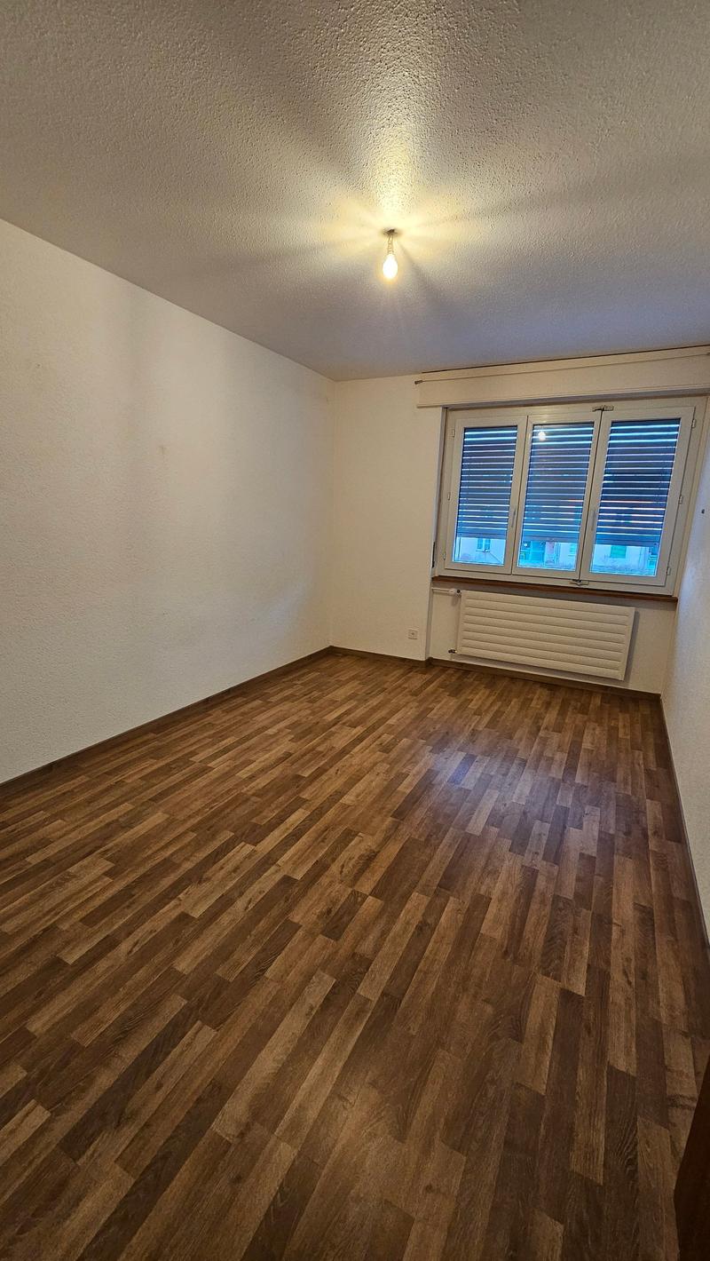 Bel et spacieux appartement de 4,5 pièces au 1er étage (6)