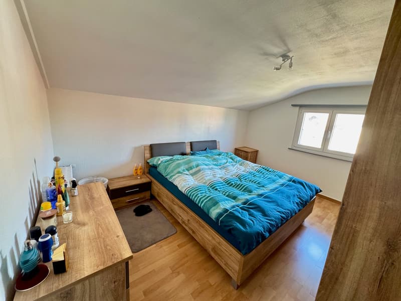 Très bel appartement de 4 pièces au 1er étage (10)