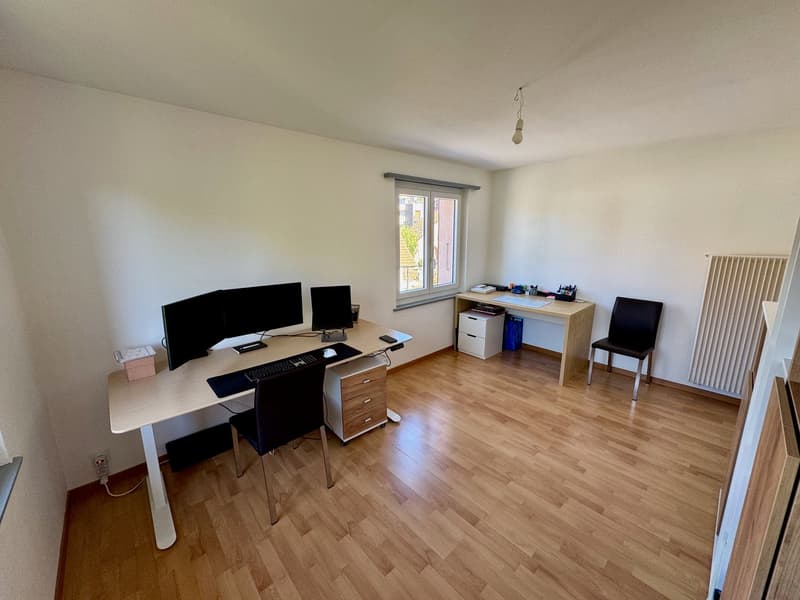 Très bel appartement de 4 pièces en duplex au 1er étage (6)