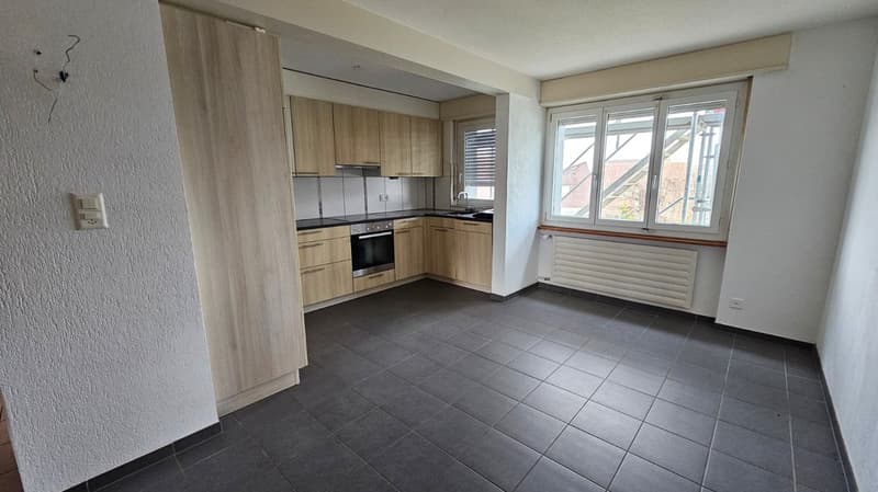 Bel et spacieux appartement de 4,5 pièces au 1er étage (3)
