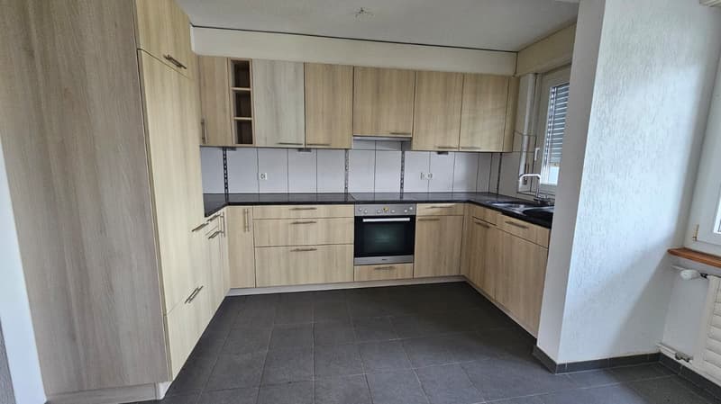 Bel et spacieux appartement de 4,5 pièces au 1er étage (1)