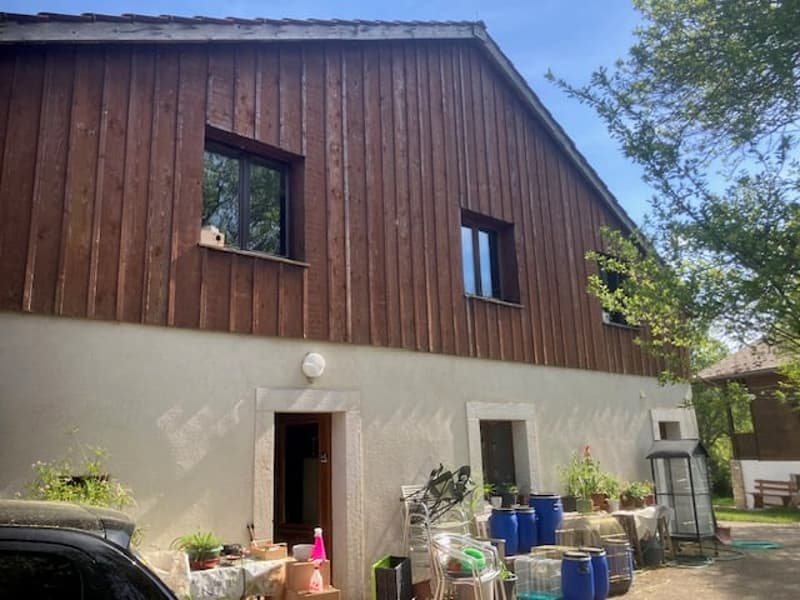 Ancienne ferme de 8 pièces à rénover située en campagne (7)