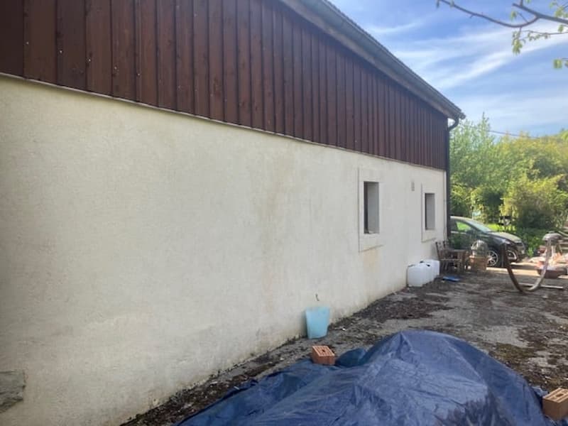 Ancienne ferme de 8 pièces à rénover située en campagne (5)