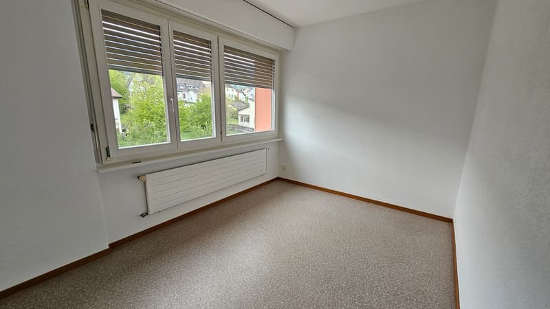 Bel appartement de 4 pièces au 2e étage (8)