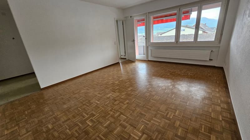 Bel appartement de 4 pièces au 2e étage (5)