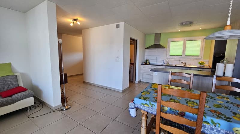 Très bel appartement de 3 pièces avec parking souterrain (4)