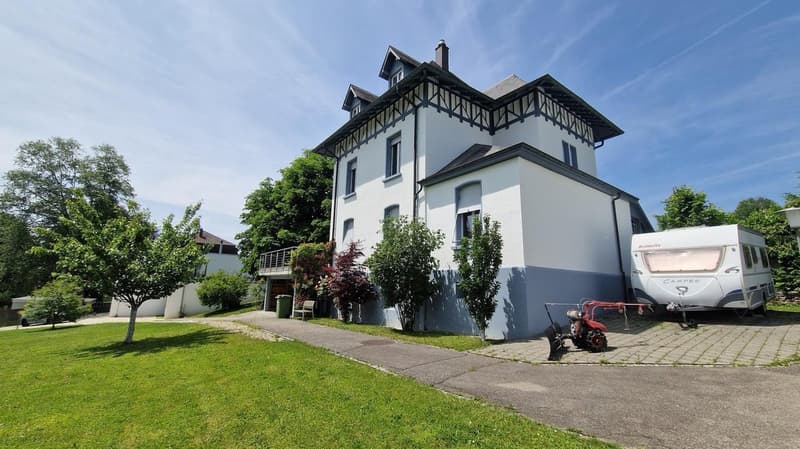 Magnifique maison individuelle ou plurifamiliale avec garage, places de parc, terrasses, jardin (3)