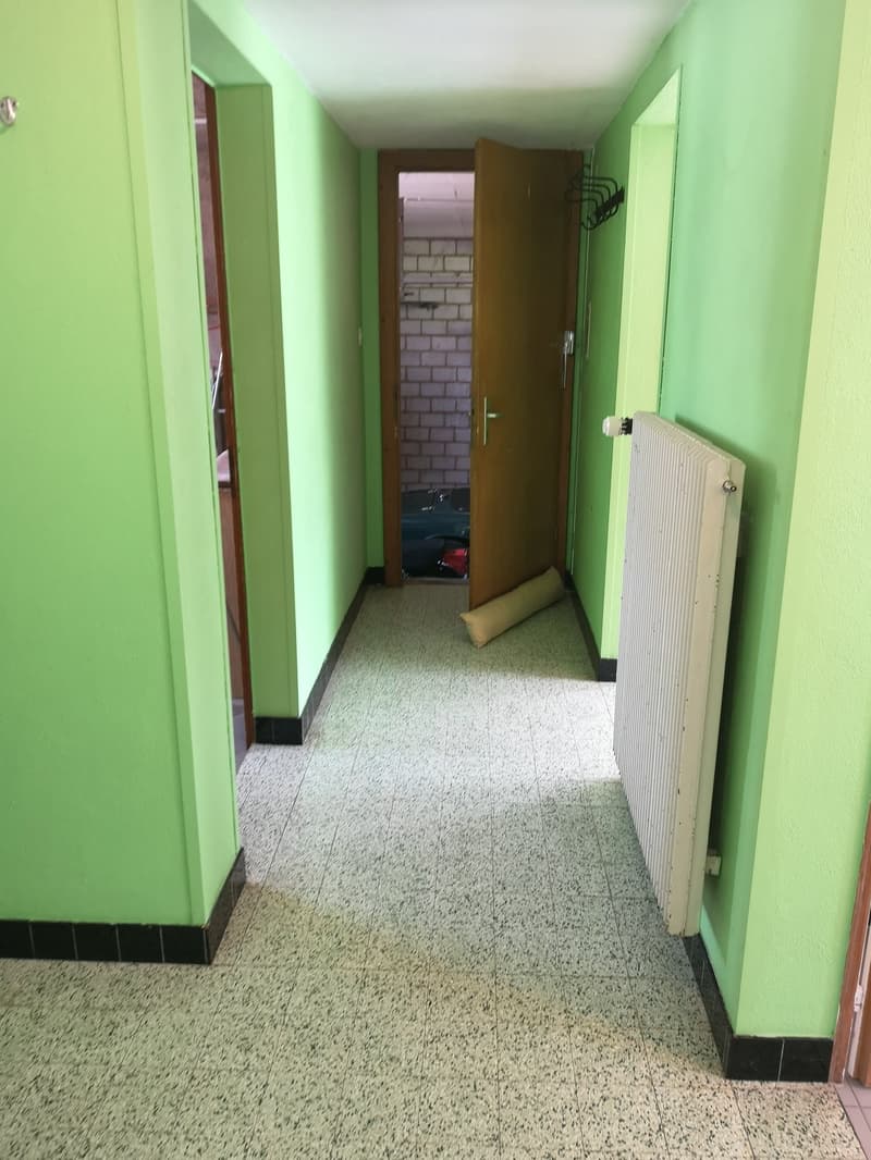 Deux maisons à rénover en partie sur parcelle de 3253m2, avec garage/atelier (23)