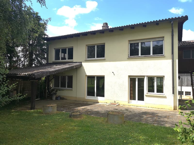 Deux maisons à rénover en partie sur parcelle de 3253m2, avec garage/atelier (13)
