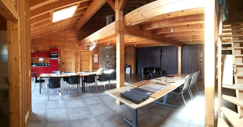 Bureau spacieux à louer à Le Cerneux-Péquignot dans zone artisanale (11)