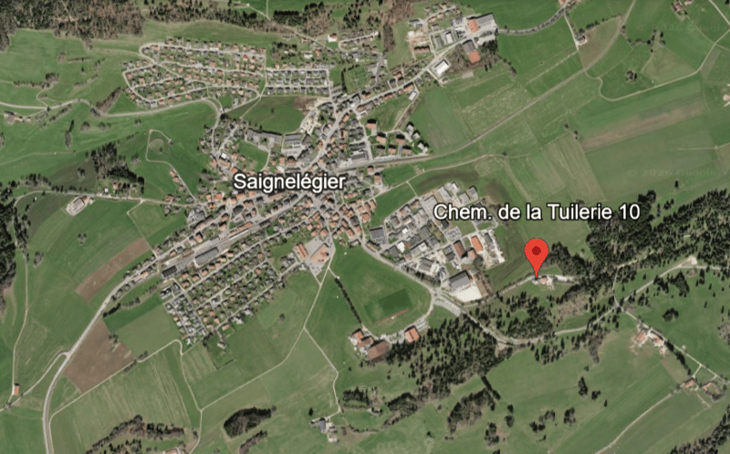 Maison de 4.5pces + mezzanine en périphérie de Saignelégier, sera vendue complètement rénovée (39)