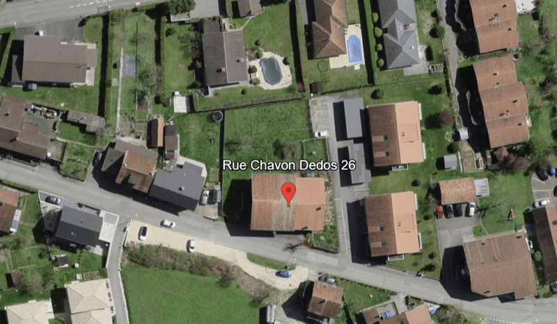 Grand terrain à bâtir avec ancienne grange, libre de suite (11)