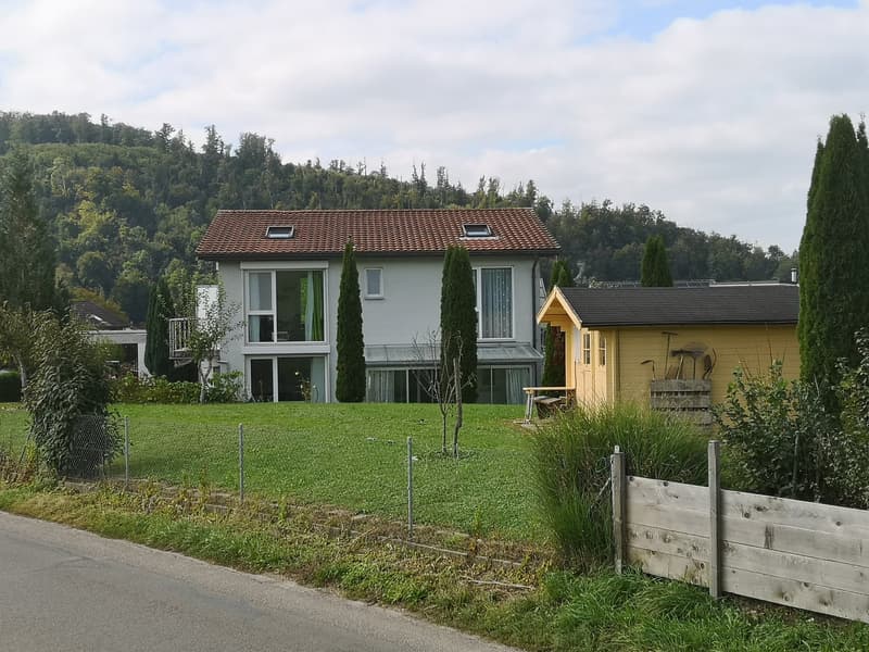 Baisse de prix : maison avec deux appartements loués et un appartement pour le propriétaire (5)