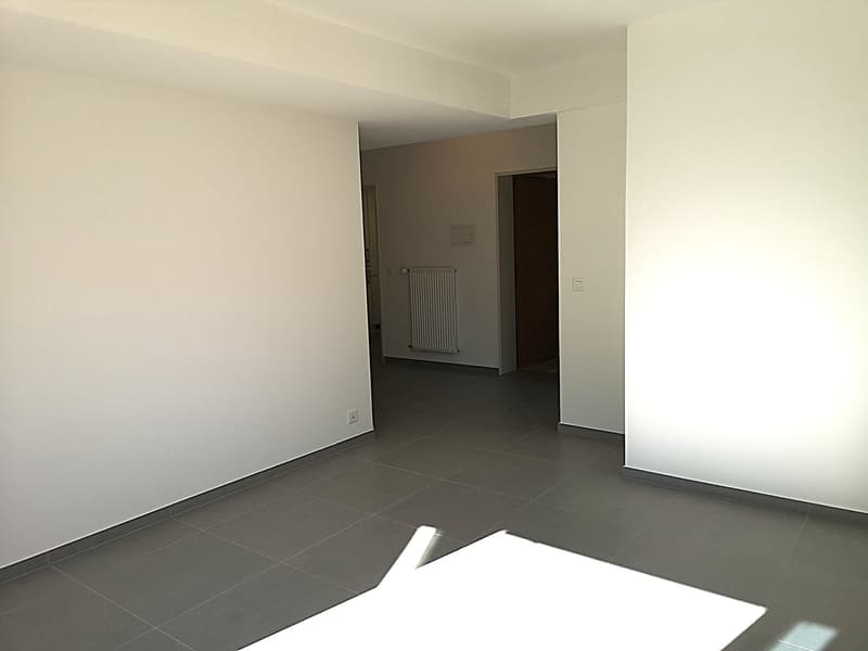 A vendre à Moutier appartement avec terrasse, rénové complètement en 2024 (9)