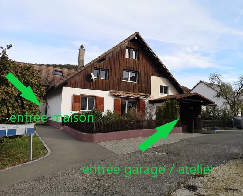 Baisse de prix : grand duplex au centre du village avec garage et atelier, libre de suite (3)
