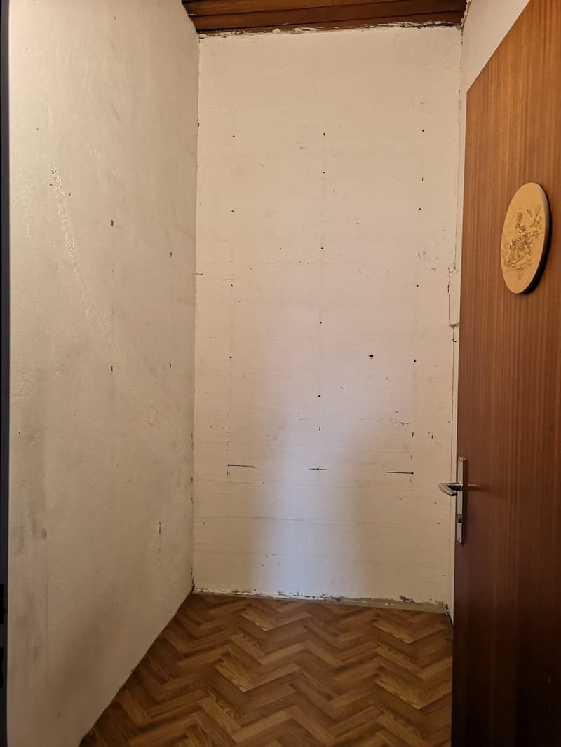 Baisse de prix : grand duplex au centre du village avec garage et atelier, libre de suite (17)