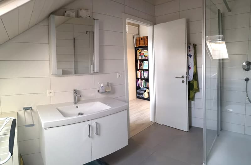 Magnifique duplex soigné de 4,5 pièces à Cudrefin, proche du lac (27)