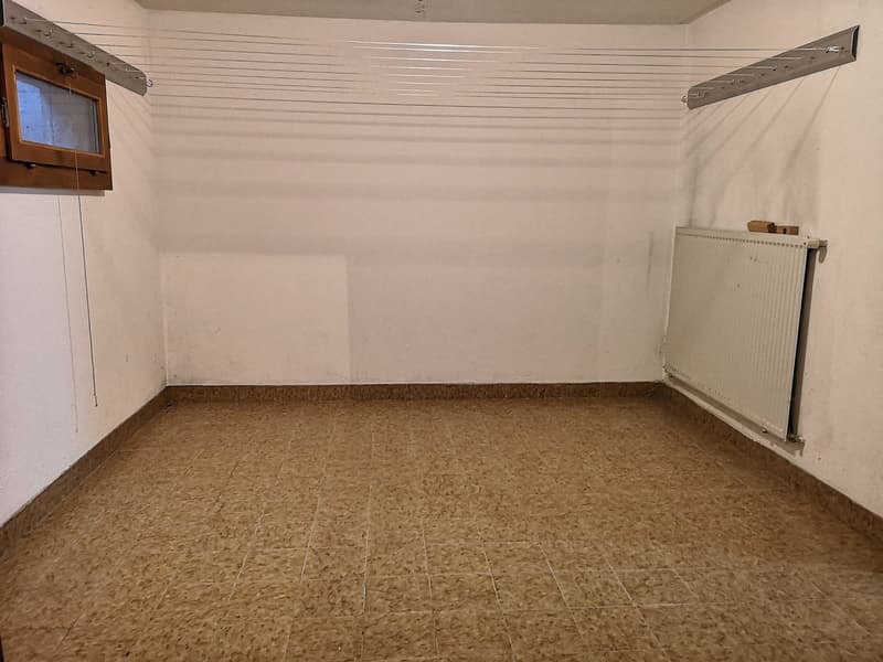 Baisse de prix : maison 5.5pces, env. 120m2, terrain 802m2, avec garage, places de parc, terrasse (37)