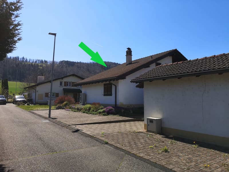 Baisse de prix : maison 5.5pces, env. 120m2, terrain 802m2, avec garage, places de parc, terrasse (3)