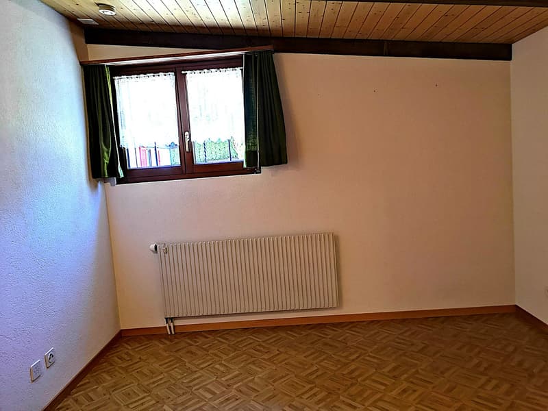 Baisse de prix : magnifique maison individuelle de 7 pièces à la Montagne de Moutier (1130m) (30)