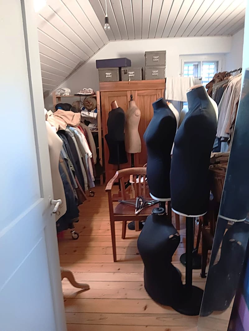 Maison multifonctionnelle avec 3 appartements, carnotzet et jardin (32)