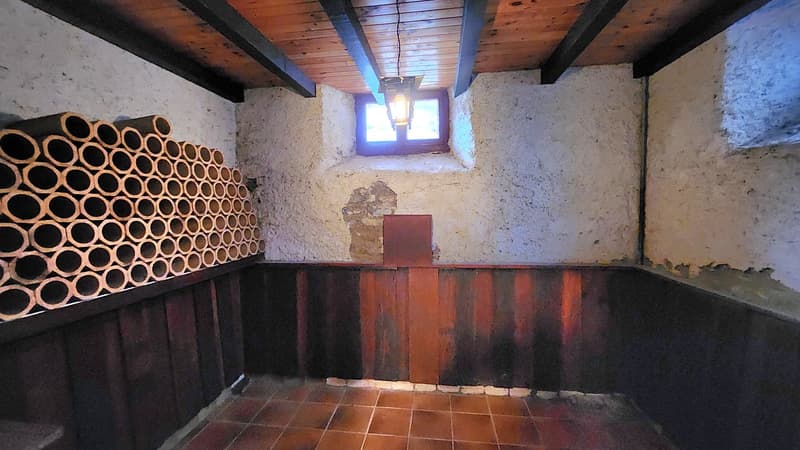 Maison villageoise à Grimisuat avec possibilité de faire deux ou trois appatements (17)
